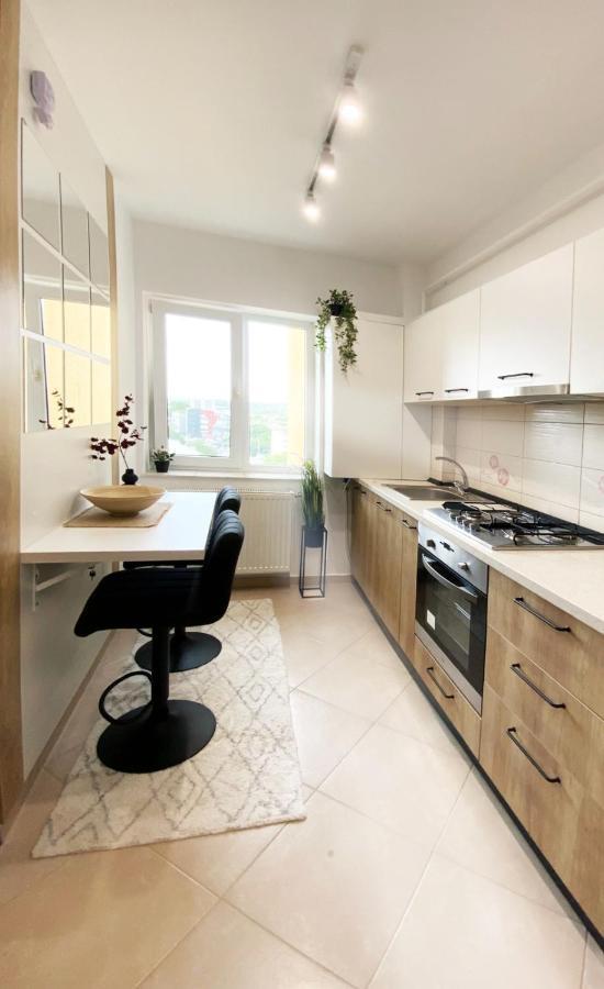 Iulius Loft Apartment Яш Екстериор снимка