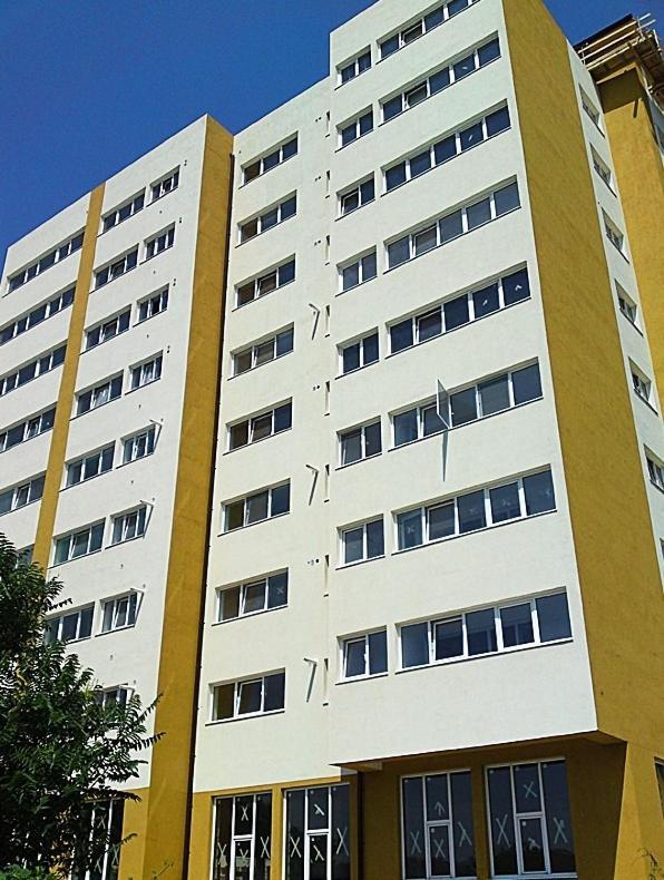 Iulius Loft Apartment Яш Екстериор снимка