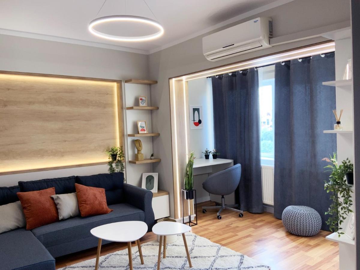 Iulius Loft Apartment Яш Екстериор снимка