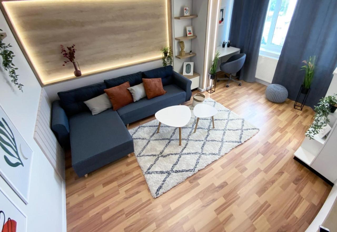 Iulius Loft Apartment Яш Екстериор снимка