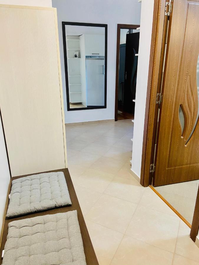 Iulius Loft Apartment Яш Екстериор снимка